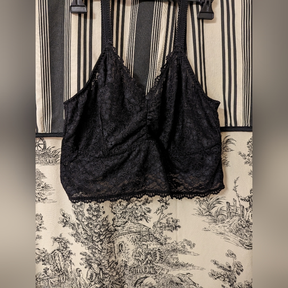 Torrid Curve Unlined Lace Crop Bralette